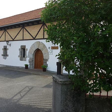 Apartmán Casa Rural Oihan - Eder Espinal-Auzperri Exteriér fotografie
