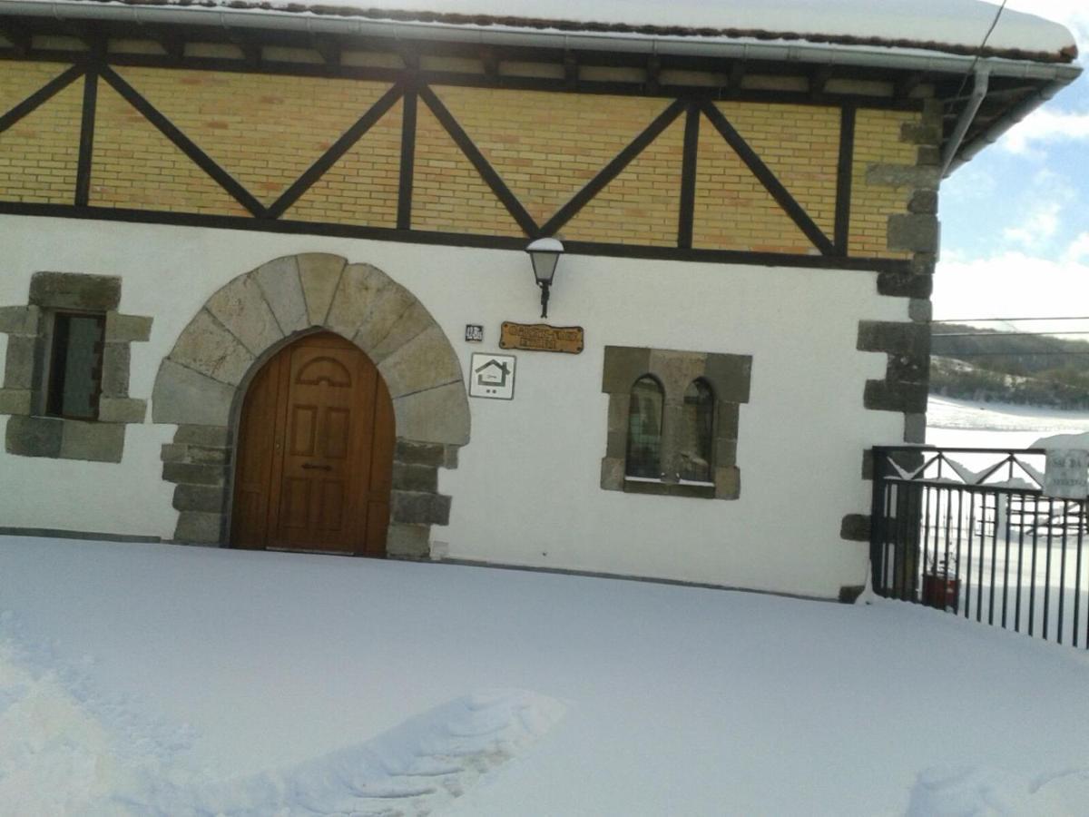 Apartmán Casa Rural Oihan - Eder Espinal-Auzperri Exteriér fotografie